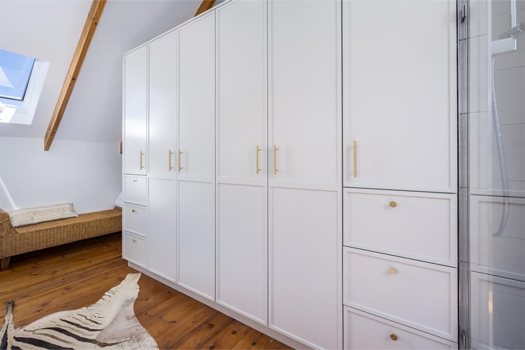 Swanepoel (J) Bedroom Cupboards